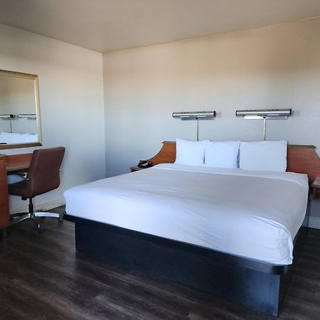 Motel 6 Barstow, Ca I15 And Lenwood Road Zewnętrze zdjęcie