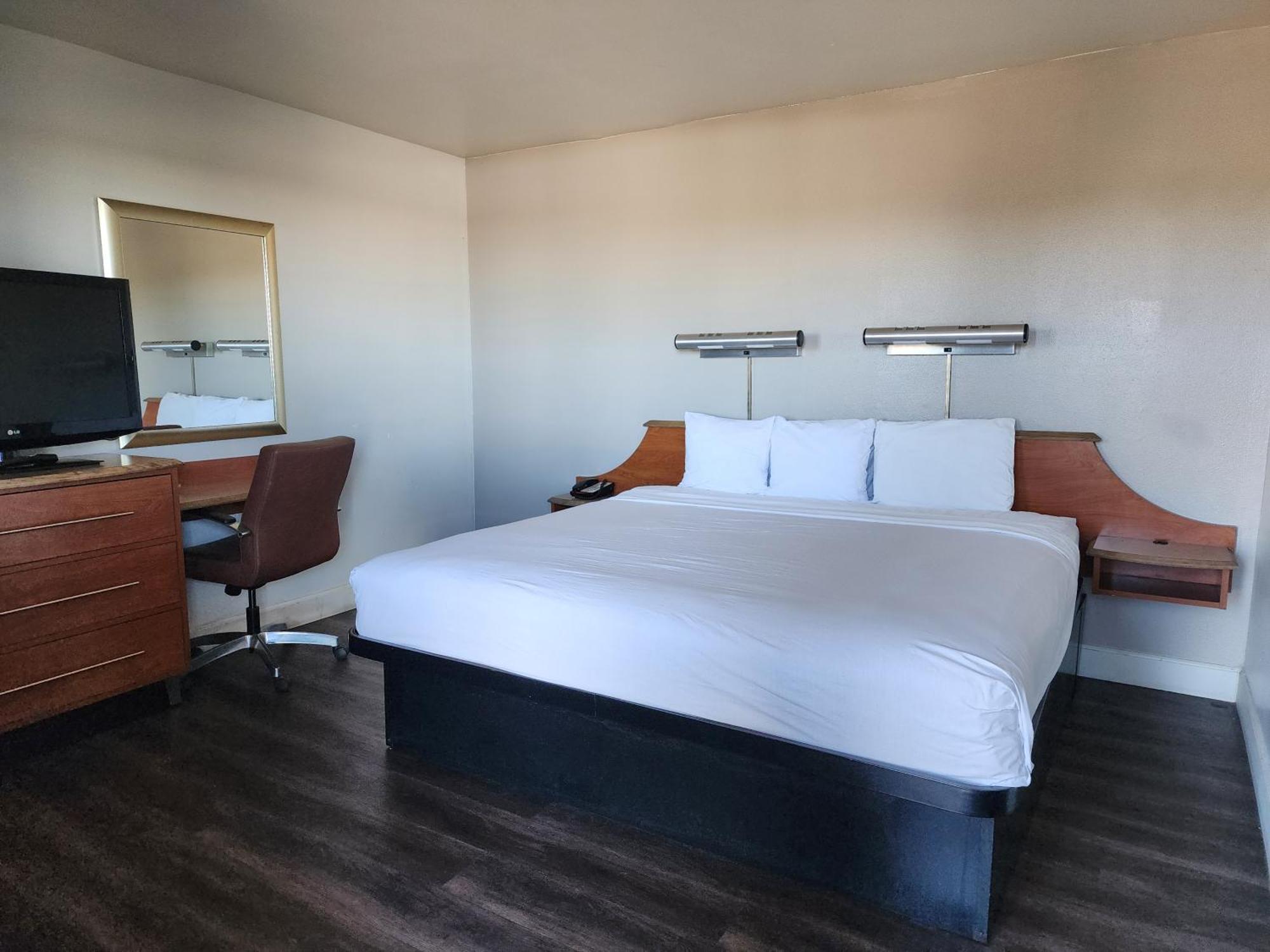 Motel 6 Barstow, Ca I15 And Lenwood Road Zewnętrze zdjęcie